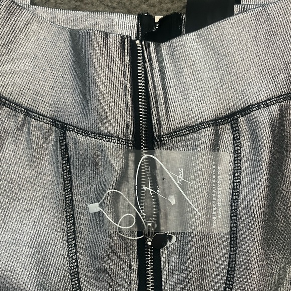 Tordrobes Chrome U-Zip Pants - Picture 2 of 3
